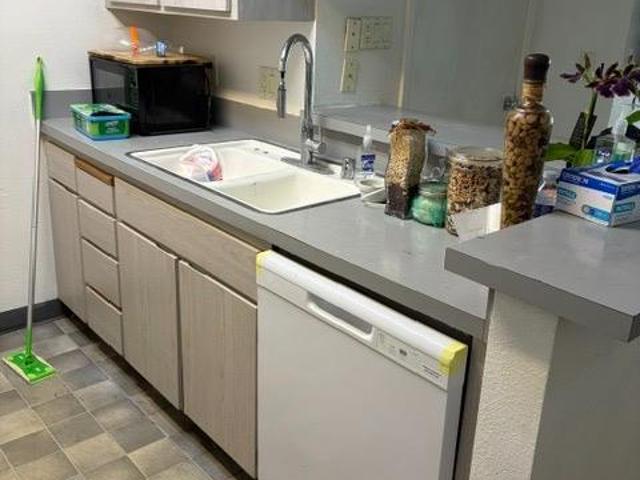 365 Half Moon Ln, Unit 8, Daly City, CA 94015 | MLS #426121