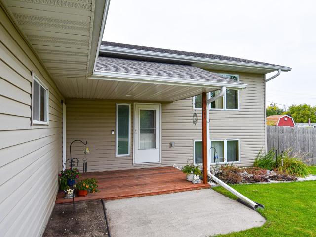 365 Healy Avenue W