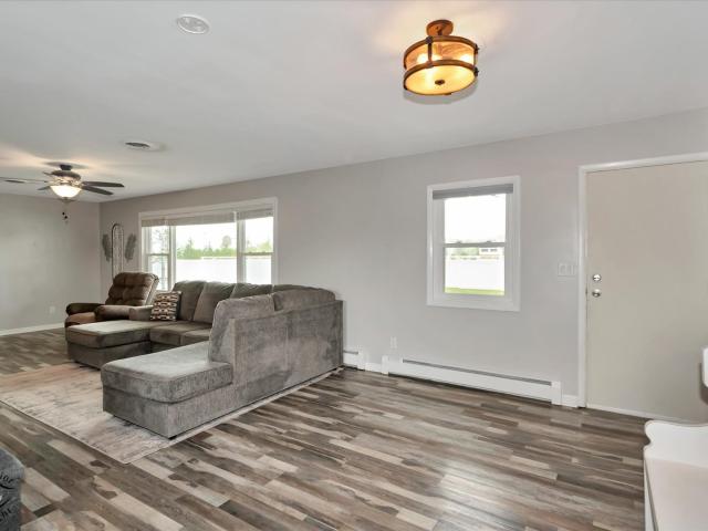 365 N Elm Street