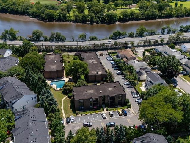 365 River Road # E