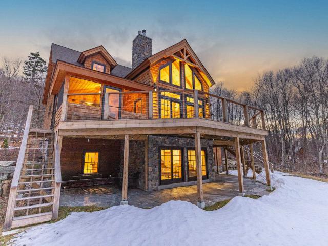 365 Tunnel Stream Rd, Benton, NH 03785 | MLS #5079