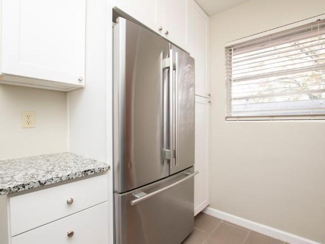 3660 Peachtree Road NE E4