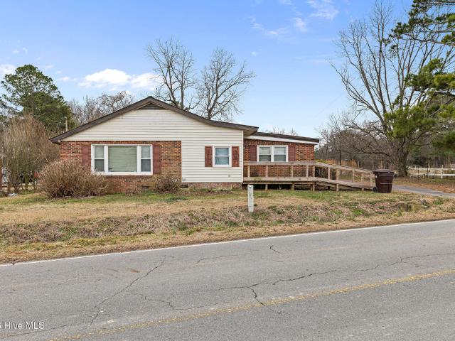 366 Forehand Road NE