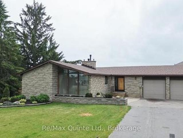 366 Farnham Road, Belleville Thurlow Ward, ON, K8N 4Z5 house for sale | Listing ID X13620 | Royal LePage