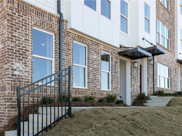 366 Skylar Court SE