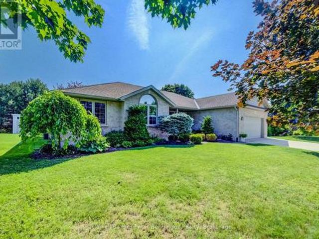 366 Westwood Drive, Brockton, ON, N0G 2V0 house for sale | Listing ID X13632 | Royal LePage