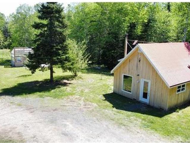366 Thomas Ouest Rd, Beresford, NB, E8K 2A8 house for sale | Listing ID NB141391 | Royal LePage