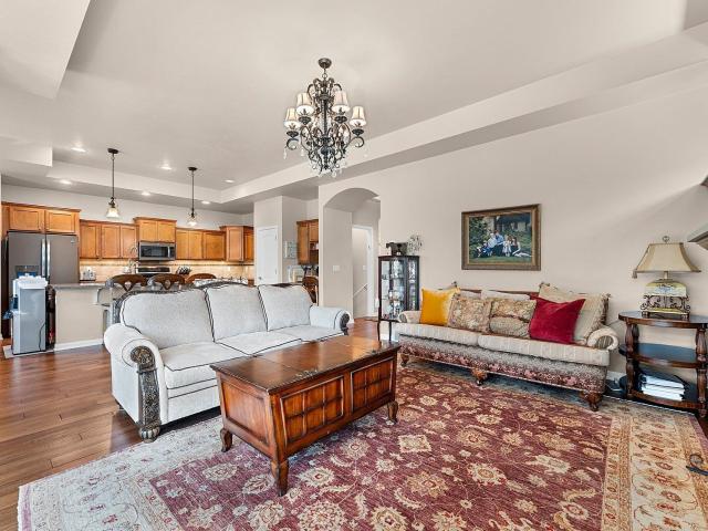3670 ponds edge court