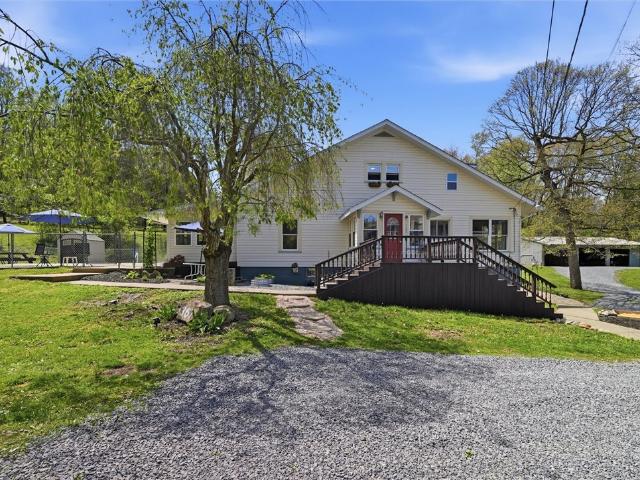 367 369 Buttermilk Hill Road