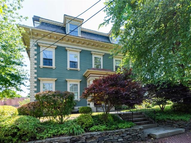 367 Benefit Street 7