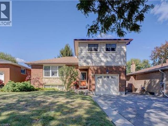 367 Fairview Drive, Brantford, ON, N3R 2X7 house for sale | Listing ID 40866 | Royal LePage