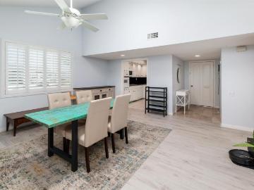 3685 Vista Campana N 61