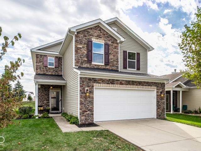 3681 White Cliff Way