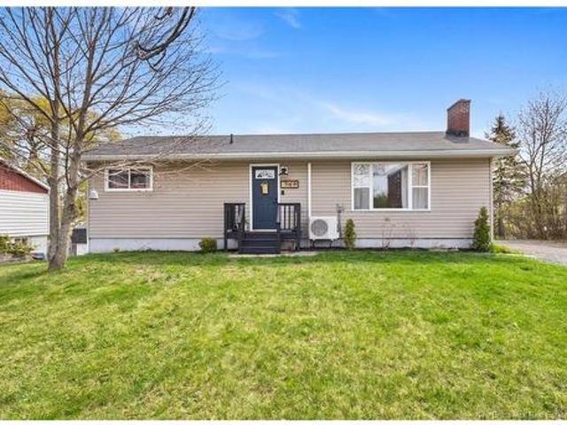 368 Canterbury Dr, Fredericton, NB, E3B 4L9 house for sale | Listing ID NB139825 | Royal LePage