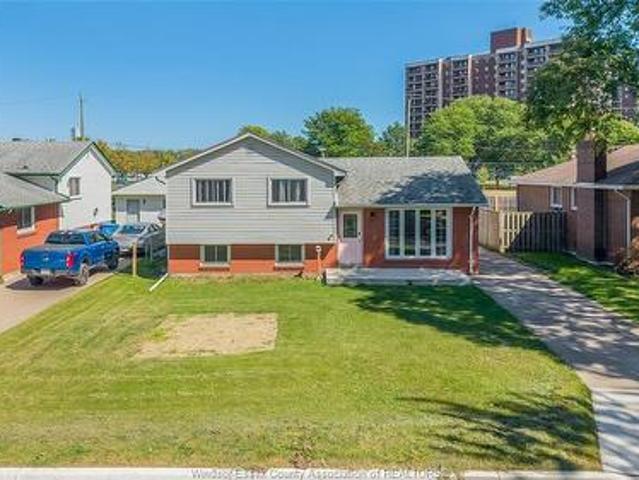 368 Carling Crescent, Windsor, ON, N8S 3X8 house for sale | Listing ID 26022 | Royal LePage