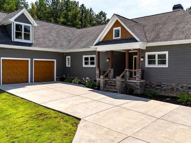 368 Pine Road