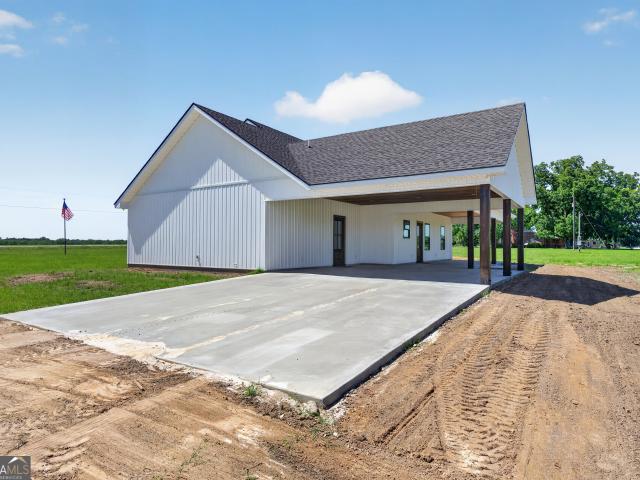 3690 HWY 121 N