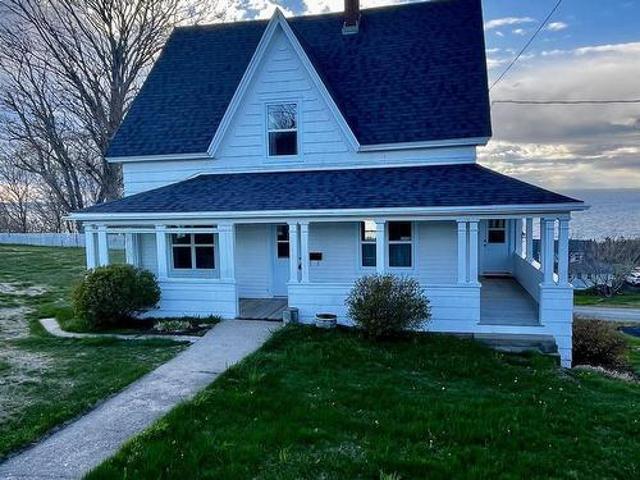 3693 Shore Road, Hillsburn, NS, B0S 1A0 house for sale | Listing ID 202602 | Royal LePage