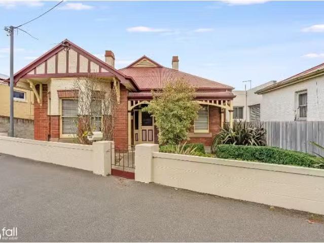 369 Macquarie Street, SOUTH HOBART House for rent Listed by K.