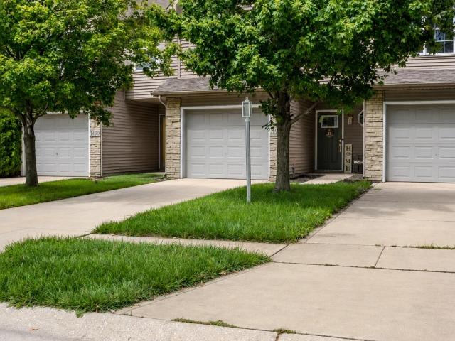 369 S Boo Road #C