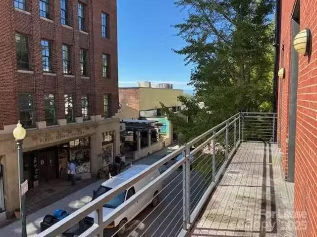 36 1/2 Battery Park Ave, Asheville, NC 28801 MLS 4310031