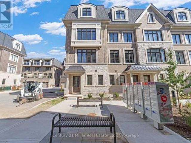 36 260 Melody Common, Oakville Ro River Oaks, ON, L6H 8A5 house for sale | Listing ID W12649 | Royal LePage