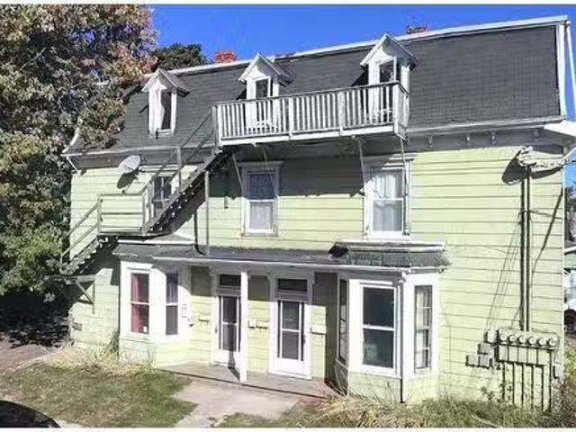 36 38 Upper Hillsborough Street, Charlottetown, PE, C1A 4X3.