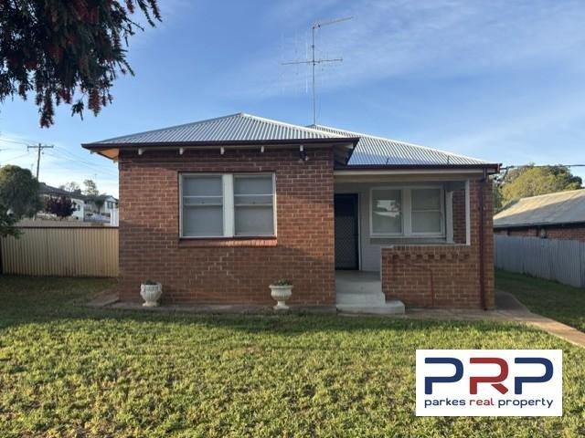 36 Thomas Street Parkes