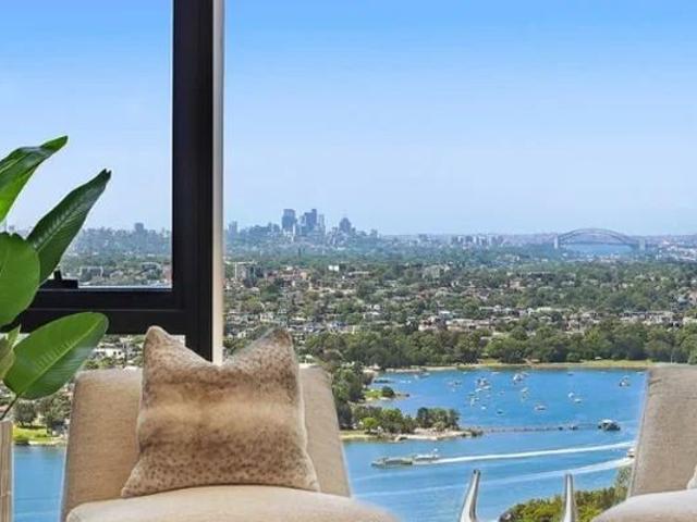 36 Walker St, Sydney
