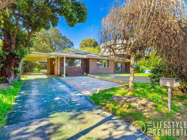 36 Wilkie Avenue, Yanchep, WA 6035