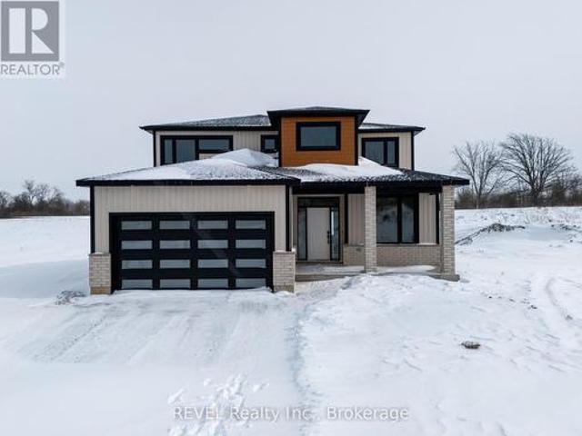 36 Anchor Road, Thorold Port Robinson, ON, L0S 1A0 house for sale | Listing ID X13560 | Royal LePage