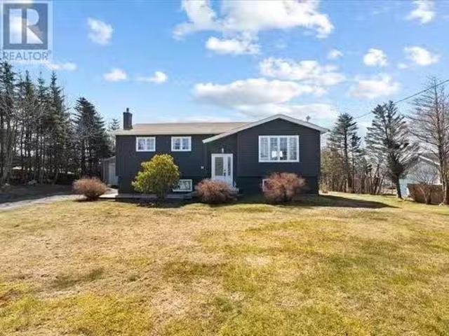 36 Bear Cove Point Road, Renews Cappahayden, NL, A1A 3N0 hou.
