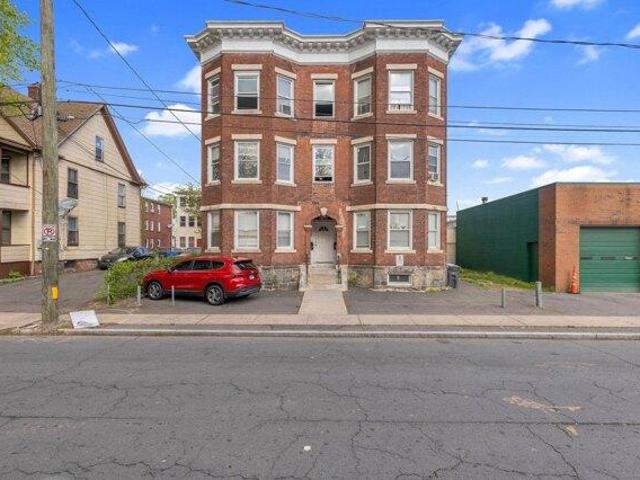 36 bedroom, Hartford CT 06106 104808185