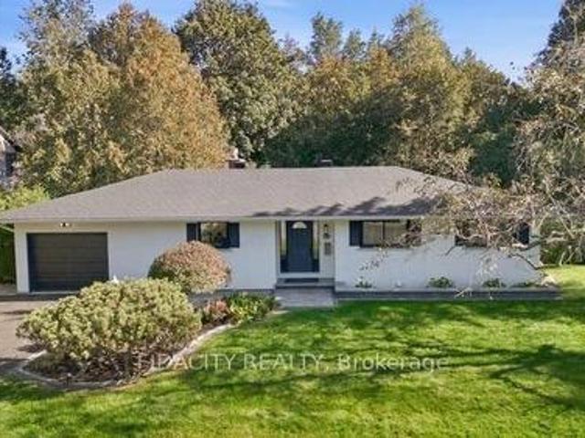 36 Beverly Street, Ottawa, ON, K2S 0S2 house for lease | Listing ID X14102 | Royal LePage