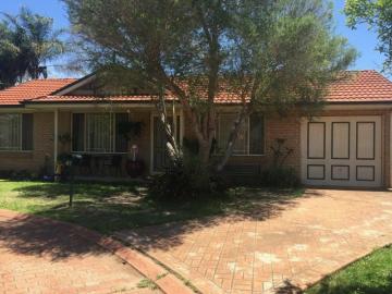 36 britten close cranebrook nsw house for rent lj hooker