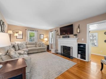 36 Burlington Rd