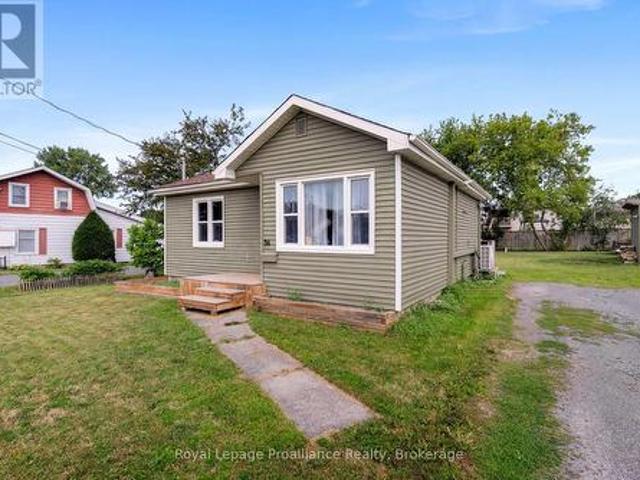 36 Byron Street, Belleville Ward, ON, K8N 2W1 house for sale | Listing ID X13617 | Royal LePage