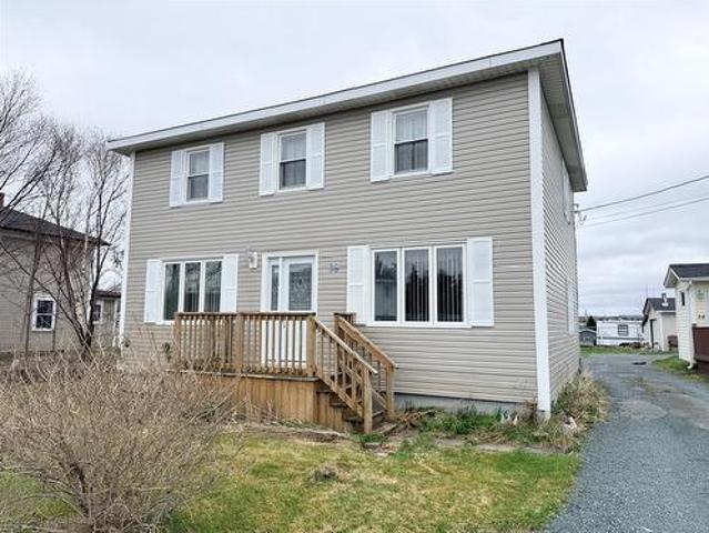 36 Central Street, Bay Roberts, NL, A0A 1G0 house for sale | Listing ID 1301 | Royal LePage
