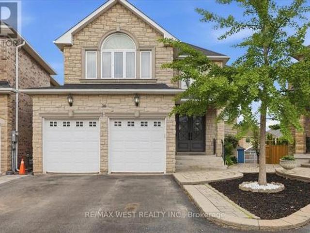 36 Danpatrick Drive, Richmond Hill, ON, L4S 2S7 house for sale | Listing ID N13468 | Royal LePage