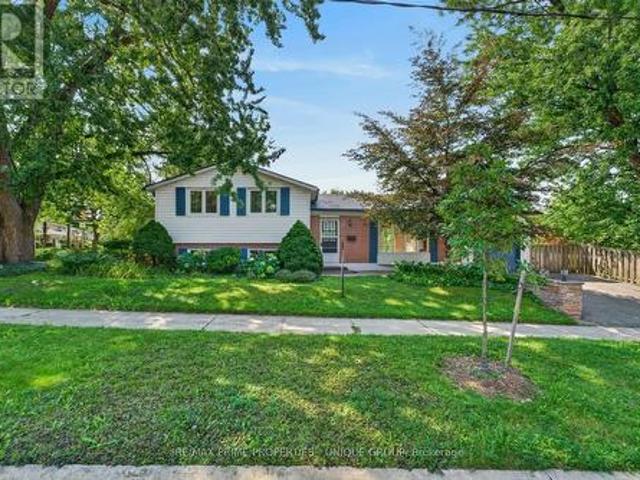 36 Dallington Drive, Toronto, ON, M2J 2G3 house for sale | Listing ID C13666 | Royal LePage