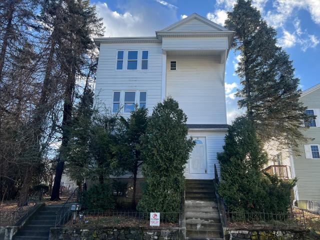 36 Derby St. 3 Bedroom Apartment for Rent at 36 Derby St, Worcester, MA 01604 Vernon Hill