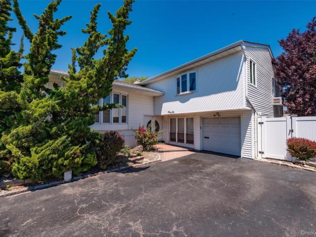 36 Elaine Drive