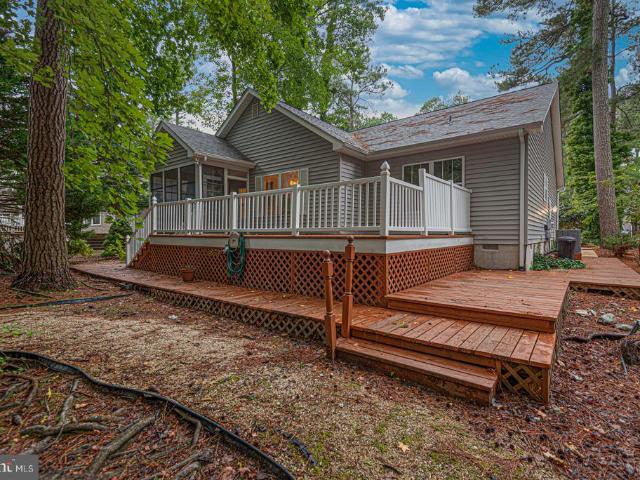 36 Fairway Lane
