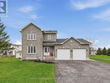 36 Frontenac Boulevard, Russell, ON, K0A 1W0 house for sale | Listing ID X13446 | Royal LePage
