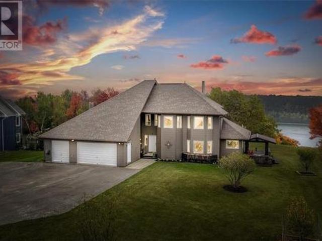 36 Fraser Street, Gore Bay, Manitoulin Island, ON, P0P 1H0 house for sale | Listing ID 2130 | Royal LePage