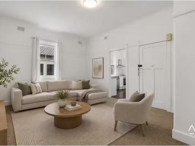 3/6 Havelock Avenue, Coogee Apartment for rent Listed by Emma.