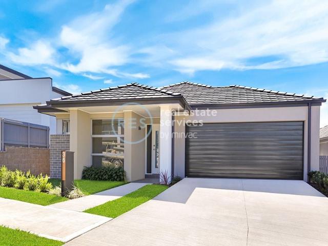 36 Hennessy Avenue Moorebank NSW