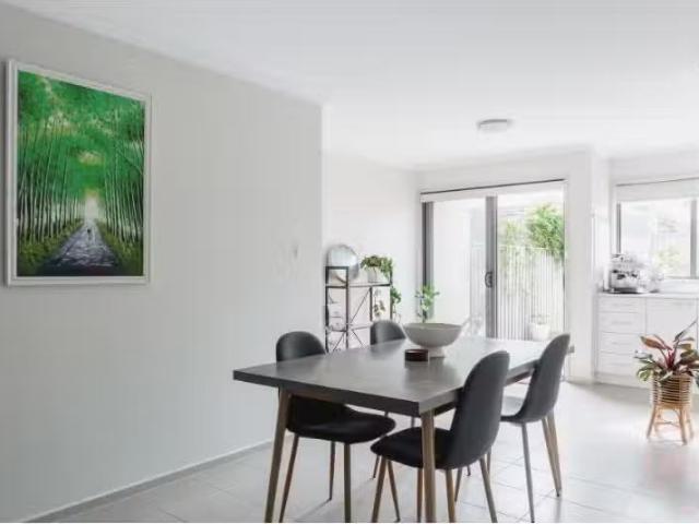 36 Hibberd Crescent, Forde Townhouse for rent Listed by Rahir.