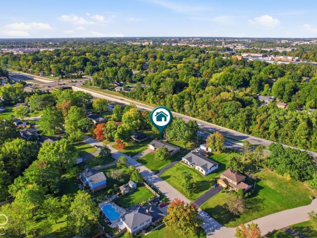 36 Lansdowne Lane