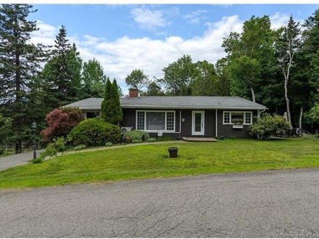 36 Lake Rd, Quispamsis, NB, E2E 4P9 house for sale | Listing ID NB143860 | Royal LePage